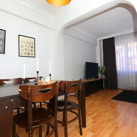 Apartment Stylish And Convenient In Sisli